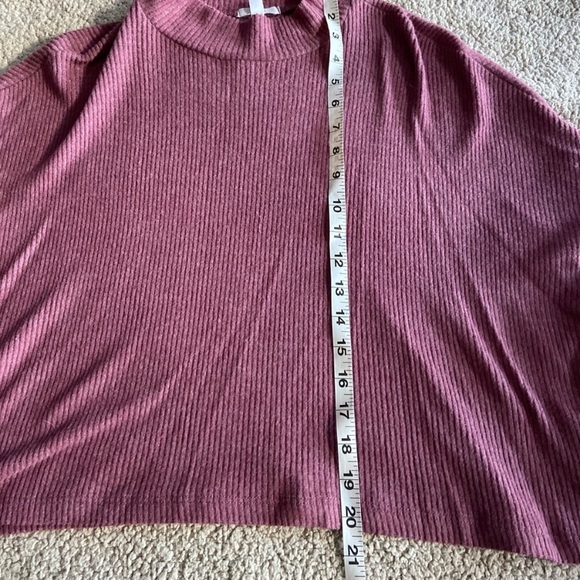 🌸 Ardene 🌸 mock neck crop top - Picture 5 of 6